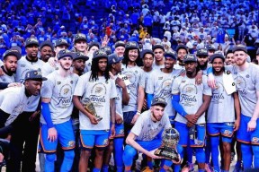 30岁肯豆又换男神！《亢奋》男主被她拿下妹妹凯莉竟是红娘？